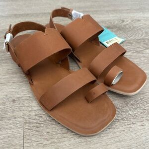 TOMS Tan Veg Leather Freya Slingback Sandals Size 10